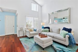 16700 Yukon Ave # 202, Torrance 90504 