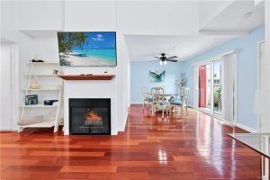 16700 Yukon Ave # 202, Torrance 90504 